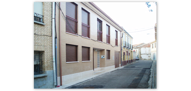 Exterior de la vivienda unifamiliar con garaje en Villalobón, Palencia. Pavisa Contratas S.L.